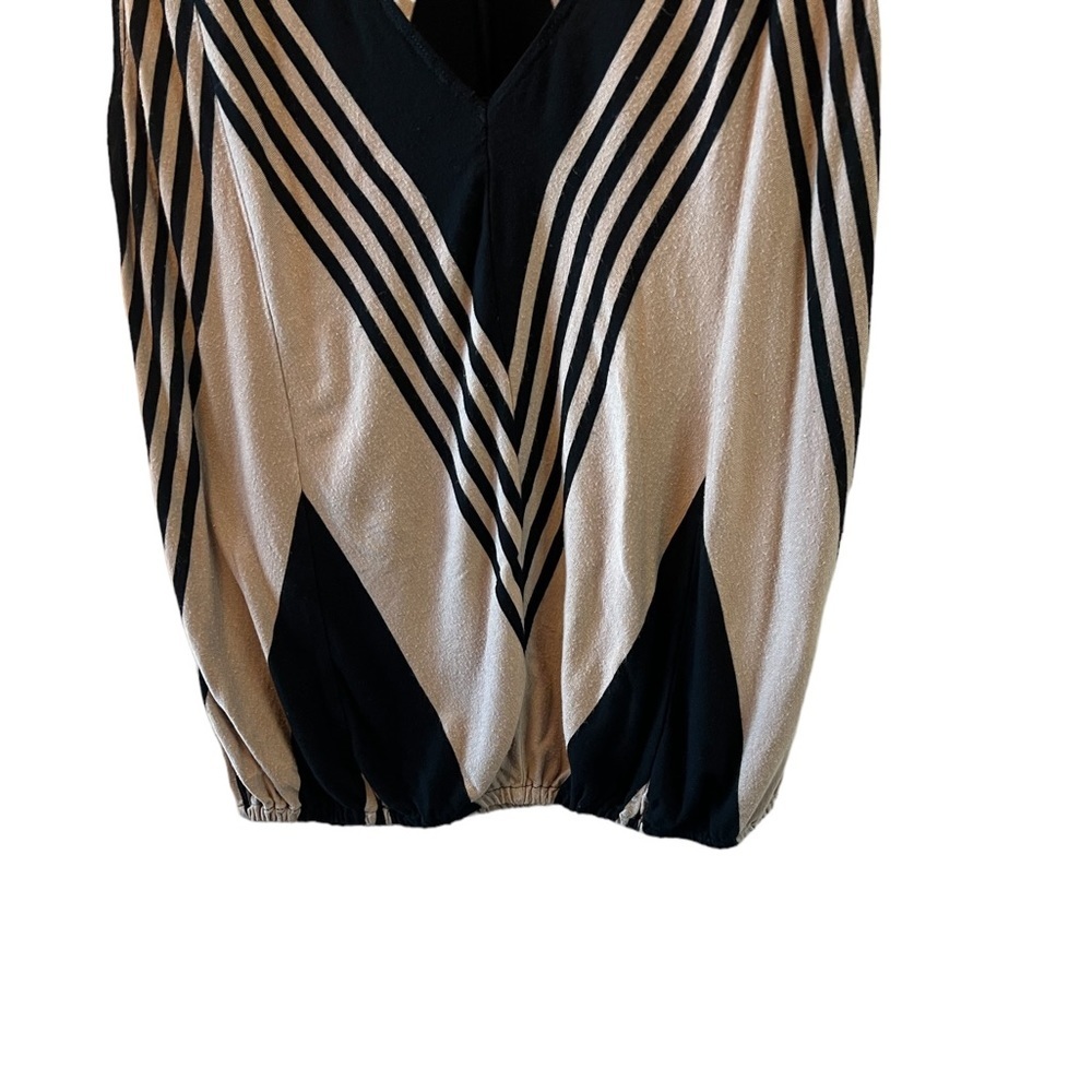 Stylish Black and Cream Women's Top - Picture 5 of 8